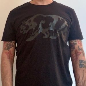 FORT KNOX Embossed Bear Tee Statement Gay Bears